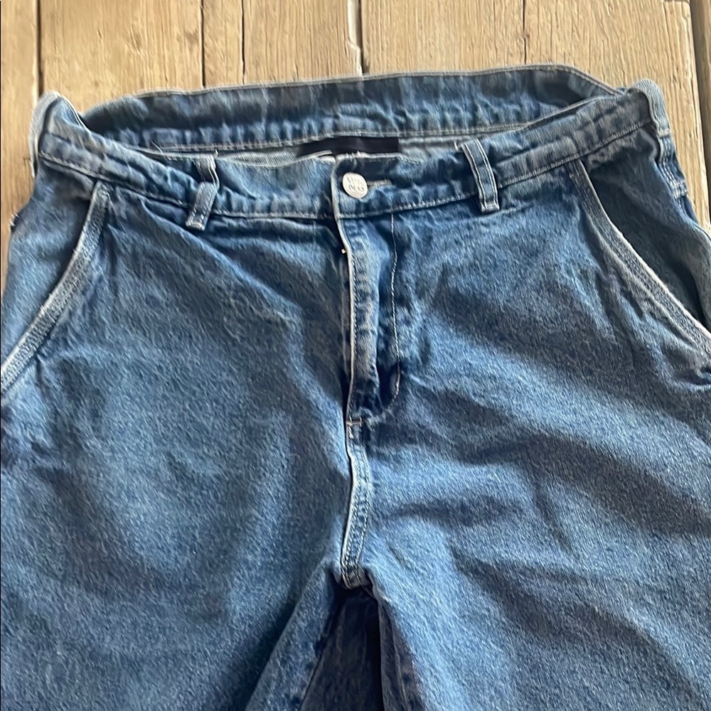 WKND baggy blue jeans size 32
